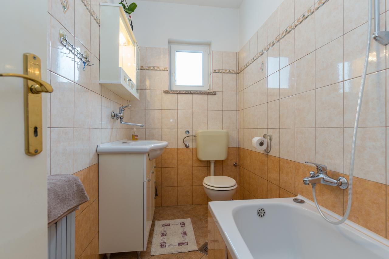 Apartments Janko Rovinj Exterior photo